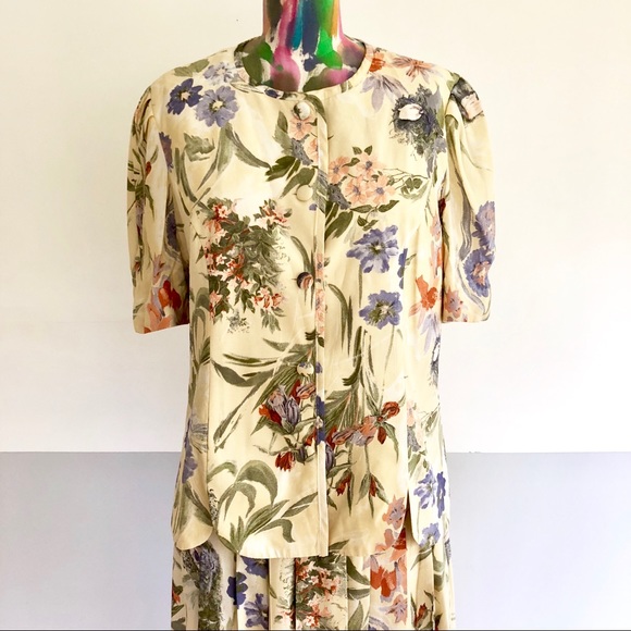 🍰 VINTAGE Floral Printed Skirt Set - Picture 3 of 5